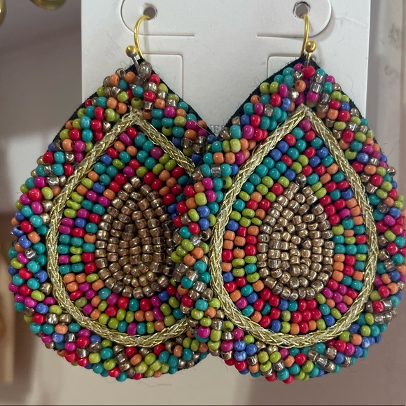 Jewelry - ❤️Multicolor Beaded Teardrop Earrings❤️